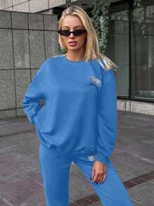 EURMUSE Ensemble de Sweat-shirt et pantalon de jogging en coton pour femmes, style décontracté, avec motif lettre et épaules dénudées - Bleu ciel - Voir 3