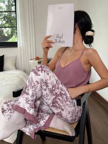 SHEIN Set de ropa de dormir para mujer de 2 piezas - Top de camiseta de unicolor y pantalones largos estampados