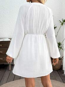 SHEIN LUNE 女士休闲纯色佩斯利刺绣 V 领基本款日常短裙，长袖白色夏装长袖夏装白色休闲裙波西米亚风白色连衣裙白色度假裙女士秋季服装女士秋季连衣裙女士秋季外出服装女士秋季服装秋季服装女士机场服装女士冬季服装冬季服装 - 白色 - 查看 2