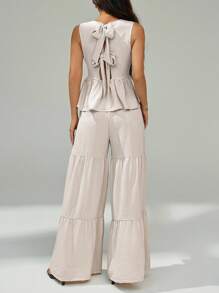 SHEIN PETITE 2 件套女士纯色圆领荷叶边下摆无袖衬衫和阔腿裤时尚服装