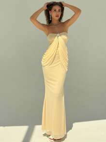 Aloruh 女士优雅性感花卉刺绣露背连衣裙