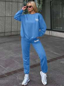 EURMUSE Ensemble de Sweat-shirt et pantalon de jogging en coton pour femmes, style décontracté, avec motif lettre et épaules dénudées - Bleu ciel - Voir 4
