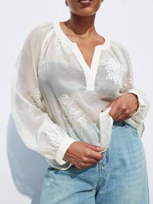 Maija 大码女式缺口V领插肩袖宽松透明衬衫 - 白色 - 查看 5