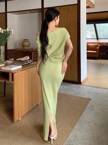 Modelyn 2 Stück/Set grüne gestrickte geraffte asymmetrische Schulter Bluse und figurbetonte Mini-Röcke