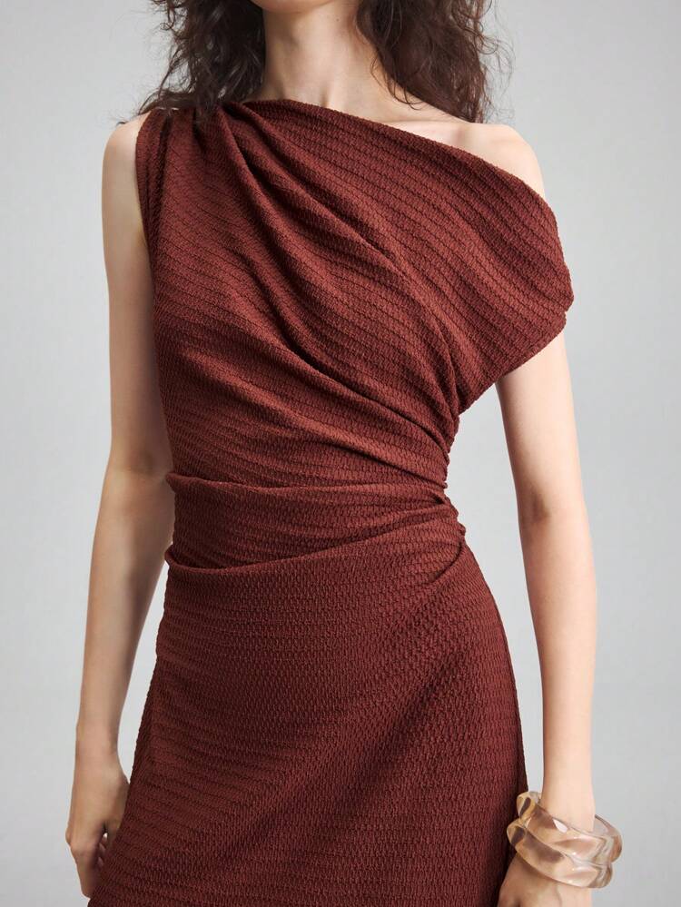 2025 New Women's Clothing, Autumn/Winter Apparel, All Season Wear, Winter Outfits, Back To School Looks For Women, Halloween & Christmas Outfits, Women's Teacher Attire, Casual Outings, Night Out Dresses, Wedding Guest Dresses, Elegant Wedding Guest Gowns, Church Attire For Women, Business Casual, Women's Business Casual Wear, Versatile Basics, Summer Elegant Solid Color Asymmetric Collar Maxi Dress