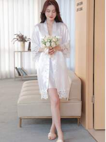 SHEIN 1 pieza Bata de baño con estampado de lazo, bata de novia y vestido de dama de honor con inicial de letra, túnica de mañana y bata para dormir,Bridal para preparación de fiestas, accesorios de ceremonia y recepción de bodas, pijama para damas, primavera verano, vestido para novia, mejor vestido bordado para fiesta, ropa de tocador para boda, suministros para fiestas al aire libre, boda y vacaciones, vuelta al colegio - Novia Blanca - Ver 3