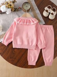 SHEIN 女婴加厚樱桃图案荷叶边针织开衫和针织裤两件套，秋冬季女婴毛衣套装，可爱粉色刺绣樱桃针织毛衣，刺绣圆领开衫和裤子套装，圆领长袖荷叶领毛衣两件套，毛衣和裤子两件套，柔软舒适 - 西瓜粉 - 查看 2