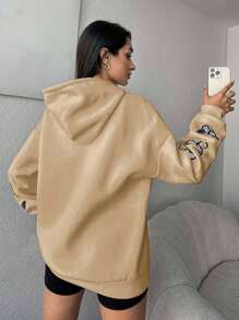 RueChic Letter And Butterfly Print Kangaroo Pocket Hoodie - Khaki - View 2