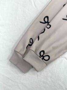 青少年女孩秋冬季休闲宽松蝴蝶印花卫衣 - 彩色 - 查看 4