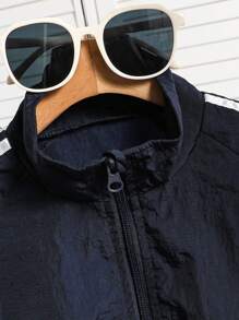 Tween Girls Casual Fashion Striped Floral Bow Decor Versatile Jacket & Elastic Waist Loose Shorts Set, Comfortable For Daily, Commute, Outdoor, Sports, School, Street Style, Party And Photography, Suitable For Autumn, Spring, Summer