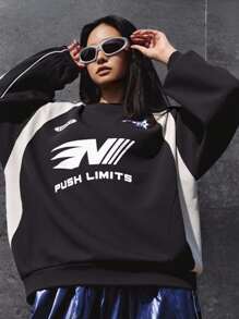 SHEIN 青少年女孩休闲街头风格字母印花运动衫，舒适的学院风柔软面料，适合日常穿着、上学、旅行、户外运动 - 黑與白 - 查看 2