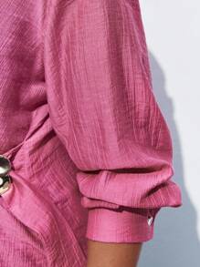 Maija 大码休闲纯色裹身衬衫 秋季女装 秋装 返校服装 返校节朴素复古服装 女士老钱老师 浪漫、时尚、多才多艺；舒适、时尚、优雅、休闲、简约 日常穿着、必备、纯色、假日休闲、得体、单身女士、优雅时尚商务休闲女装 外出上衣 毕业 女士教师 秋季女装 大码秋季女装 秋季服装 返校服装 返校节 女士冬季 女士冬季 - 藕粉色 - 查看 6