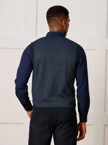 Manfinity CityGents Men's Lightweight Spring Autumn Knitted Vest