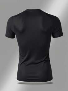 Manfinity Sport Corelite Men's Bull Print Round Neck Raglan Short Sleeve Sports T-Shirt Fitted Shirt Crew Neck - Black - View 2