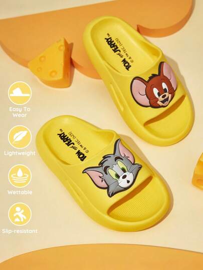 TOM & JERRY X SHEIN 可爱卡通黄色儿童一脚蹬拖鞋幼儿和儿童防滑速干淋浴滑梯，轻便耐用的 EVA 材质，男女通用，适合室内、浴室、游乐场、游泳池、海滩室内外