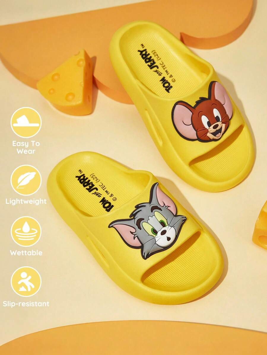 TOM & JERRY X SHEIN 可爱卡通黄色儿童一脚蹬拖鞋幼儿和儿童防滑速干淋浴滑梯，轻便耐用的 EVA 材质，男女通用，适合室内、浴室、游乐场、游泳池、海滩室内外 - 黃色 - 查看 1