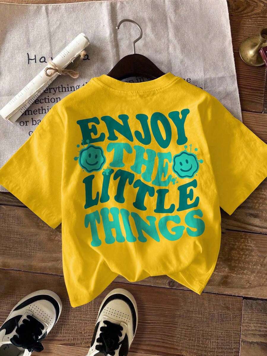 SHEIN Young Boys Casual Minimalist Round Neck T-Shirt, Suitable For Summer