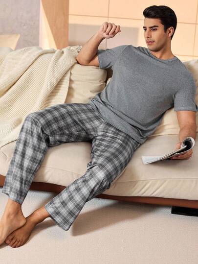 Men 2pcs/Set Solid Color Round Neck Short Sleeve Top And Plaid Pants Home Pajamas Set