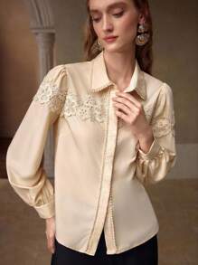 MOTF PREMIUM 撞色凸纹蕾丝优雅办公室长袖衬衫 - 杏色 - 查看 4