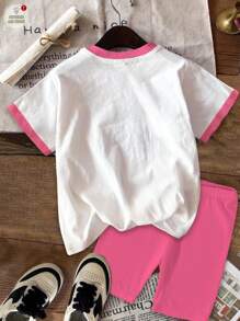 SHEIN 2 件套年轻女孩返校卡通铅笔、蝴蝶结、校车、背包、苹果印花短袖上衣和短裤套装，夏季 - 彩色 - 查看 3