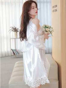 SHEIN 1 pieza Bata de baño con estampado de lazo, bata de novia y vestido de dama de honor con inicial de letra, túnica de mañana y bata para dormir,Bridal para preparación de fiestas, accesorios de ceremonia y recepción de bodas, pijama para damas, primavera verano, vestido para novia, mejor vestido bordado para fiesta, ropa de tocador para boda, suministros para fiestas al aire libre, boda y vacaciones, vuelta al colegio - Novia Blanca - Ver 4