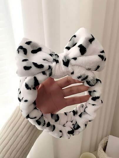 SHEIN 1PC Coral Velvet Bow Headband Cute Leopard Print For Skincare Makeup Soft Face Wash Headband For Home Spa Travel