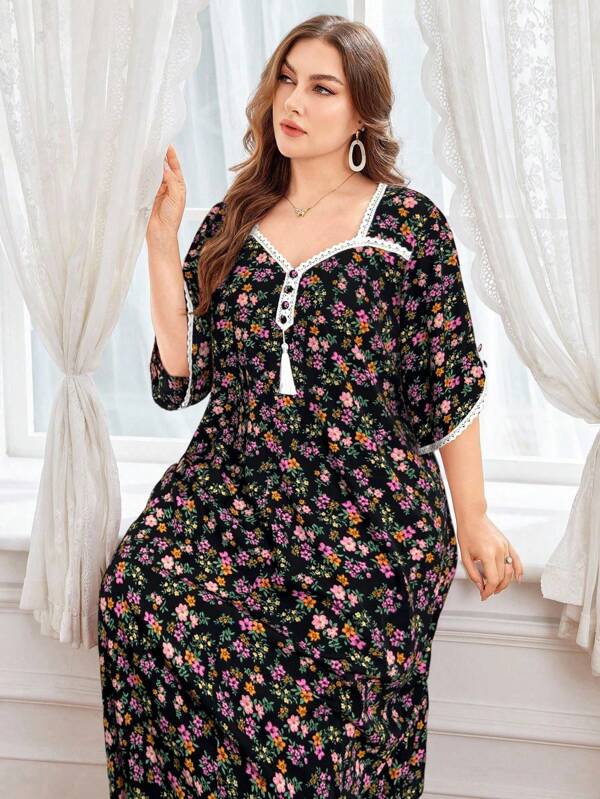 SHEIN Najma Vestido informal, cómodo y holgado con estilo árabe para mujer de talla grande con cuello cuadrado con flores, mangas asimétricas media manga y flecos con estampado floral