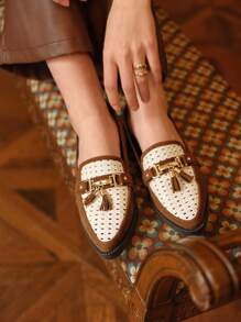 Rosivie 女士平底一脚蹬穆勒鞋，纯黑色，链条装饰，休闲装，校园风格，适合所有季节 - 彩色 - 查看 3