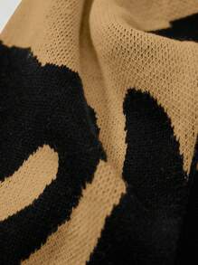 RueChic Men's Drop Shoulder Sweater With Patterned Design - Dusty Pink - View 4