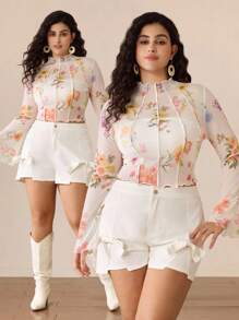 SHEIN MOD Plus Size Women's Bell Sleeve Contrast Wavy Hem Romantic Graphic Print T-Shirt, Suitable For Summer, Early Fall, Date, Back To School Season ,Crop Top Floral Outfits For Women Women 2 Piece Summer Sets White Shorts Set For Women Flower Tops For Women Floral Top,Suitable For Back To School, Date, Birthday, Early Autumn