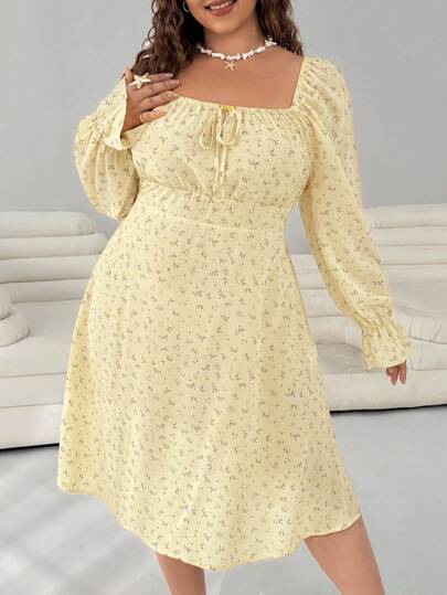 SHEIN EZwear Plus Size Casual Ditsy Floral Woven Dress, Light Yellow, Autumn/Winter 25 Autumn And Winter New Flower Print Dress, Square Neck, Split Design