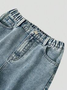 SHEIN 青少年男童中等水洗牛仔裤，带破洞细节和直筒裤型，做旧百搭休闲街头舒适直筒牛仔裤