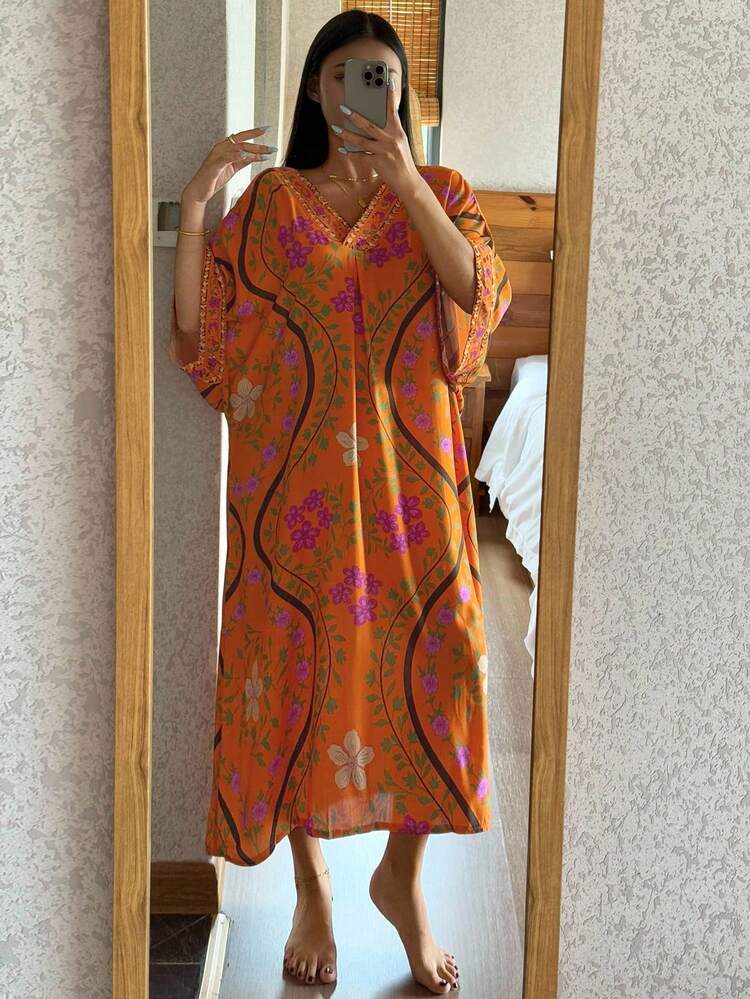 Floral Print V-Neck Loose Women Nightgown
