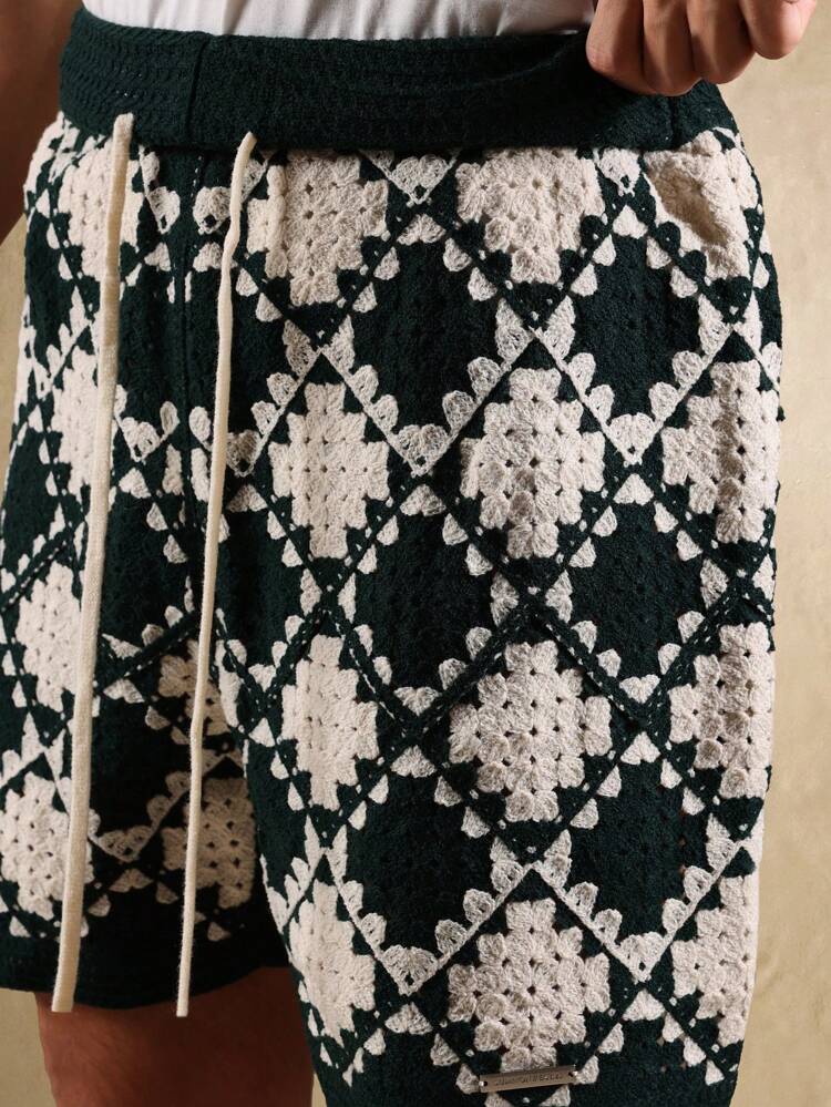 Pull On Crochet Knit Pattern Shorts