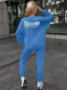 EURMUSE Ensemble de Sweat-shirt et pantalon de jogging en coton pour femmes, style décontracté, avec motif lettre et épaules dénudées - Bleu ciel - Voir 2