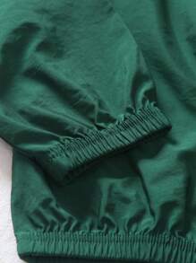 Genkimix Kids Nuevo Set de pantalones sueltos con cuello en V, manga larga y estampado de letras, estilo energético para niños preadolescente, diseño acanalado en negro y blanco con impresión de letra significativa, tela suave y cómoda, versátil y de moda, adecuado para la escuela y el patio de juegos