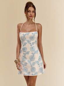 SHEIN BAE فستان قصير جداً من نسيج محبوك لمرأة، ذو ربطة عنق منخفضة الظهر وقصة مزهرة، نسيج محبوك ذو ملمس ملون بالأزرق اللون