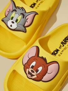 TOM & JERRY X SHEIN 可爱卡通黄色儿童一脚蹬拖鞋幼儿和儿童防滑速干淋浴滑梯，轻便耐用的 EVA 材质，男女通用，适合室内、浴室、游乐场、游泳池、海滩室内外 - 黃色 - 查看 5