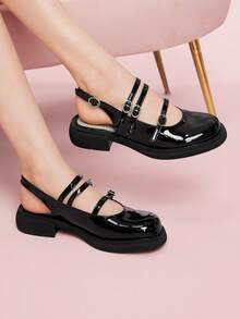 CUCCOO DOLLMOD 女士经典黑色玛丽珍带扣粗跟高跟鞋，优雅时尚，适合万圣节、圣诞节、感恩节 - 黑色 - 查看 1