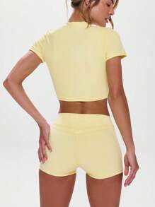 Musera Sport 圆领短袖修身运动上衣，适合健身房、板式网球、网球、匹克球、瑜伽、普拉提等运动，日常休闲穿着。 - 黃色 - 查看 3