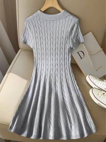 SHEIN Franclia 纯色针织优雅A字连衣裙，精致毛衣连衣裙，适合大学生的针织毛衣服装 - 灰色 - 查看 2