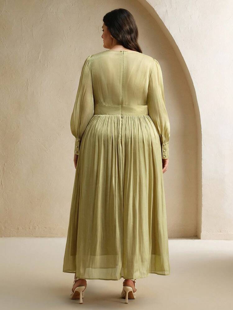Damenkleid in Große Größen mit Taillenblume als Verzierung, elegantes und vielseitiges Abendkleid