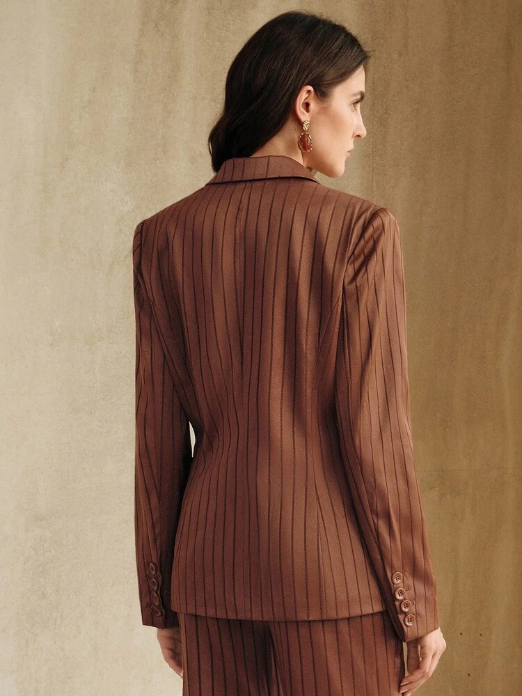 New Retro Chic Cinched Waist Blazer