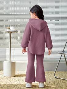 SHEIN 年轻女孩街头服饰连帽运动衫和裤子套装，不对称下摆，2 件套 - 淡紫色 - 查看 3