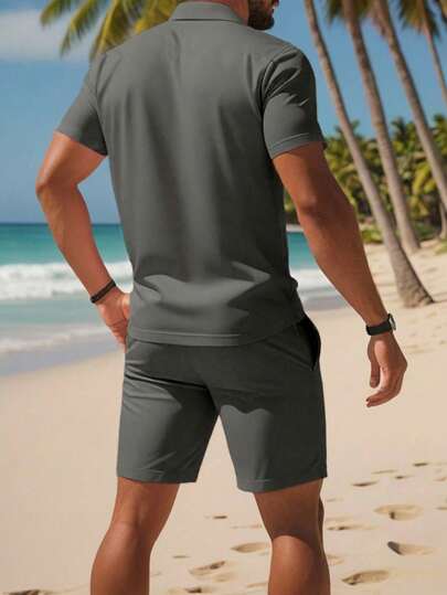 Manfinity Dauomo Men Solid Polo Shirt & Drawstring Waist Shorts