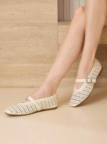 MOTF PREMIUM HOLLOW OUT PU LEATHER FLATS - Beige - View 3