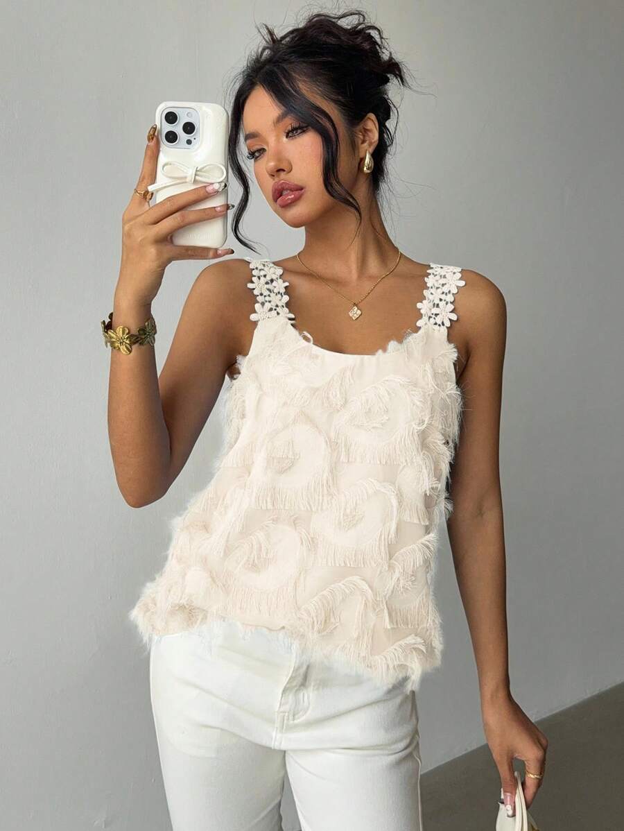 Rafferiza 女士纯色优雅休闲花卉蕾丝拼布纹理吊带背心 - 杏色 - 查看 1