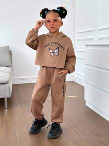 SHEIN Toddler Girls Slogan & Butterfly Print Drop Shoulder Hoodie & Joggers - Brown - View 2