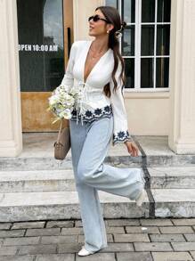 Serisse 女式深V领刺绣系带喇叭袖性感衬衫