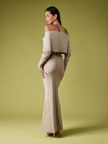 MISSGUIDED Ruched Waist Maxi Long Sleeve Two Piece Loungewear Winter Autumn Ensemble Off Shoulder Crop Top High Waist Form Fitting Matching Outfit